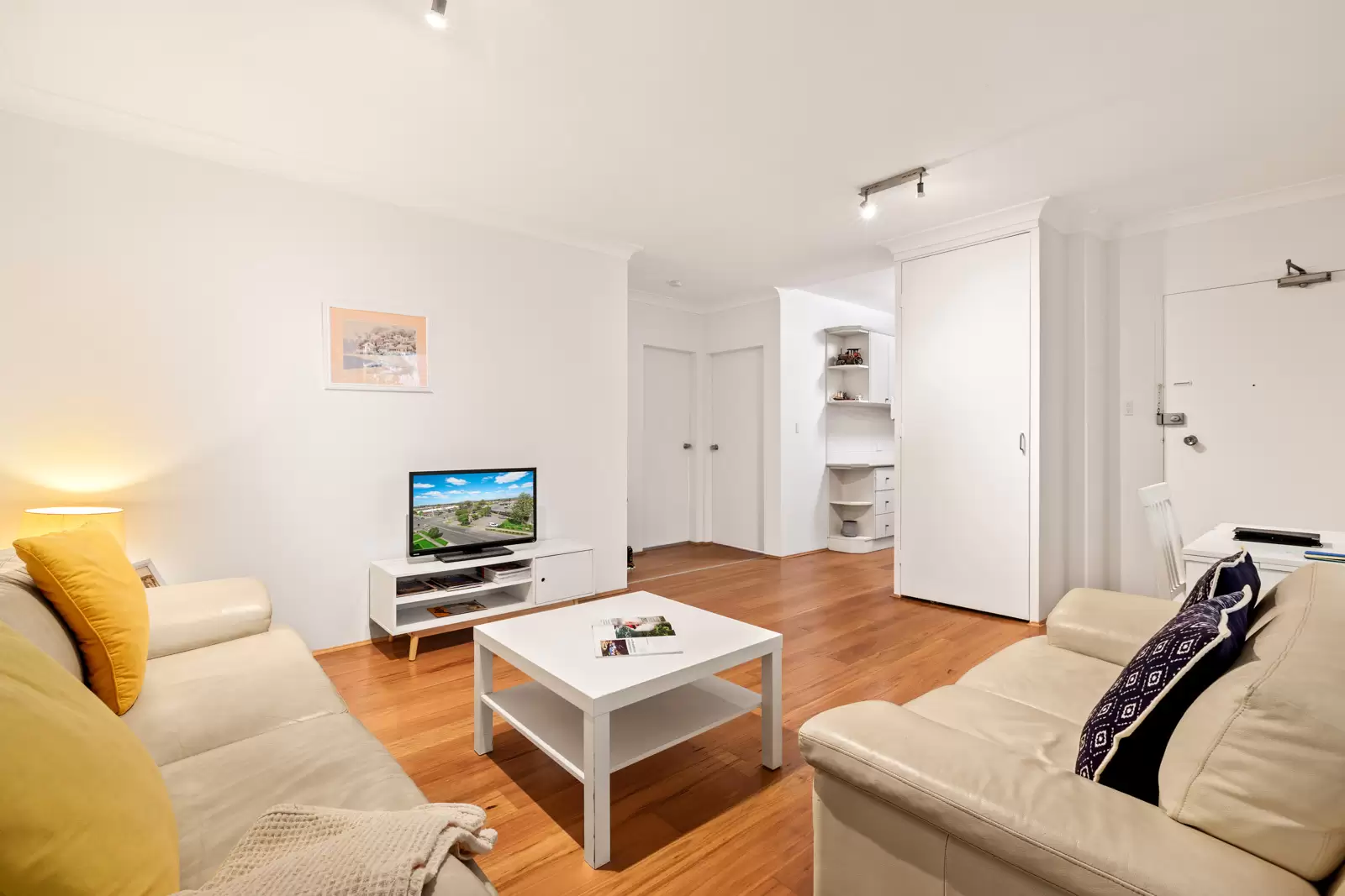 4/9A Cambridge Street, Gladesville Sold by Cassidy Real Estate - image 1