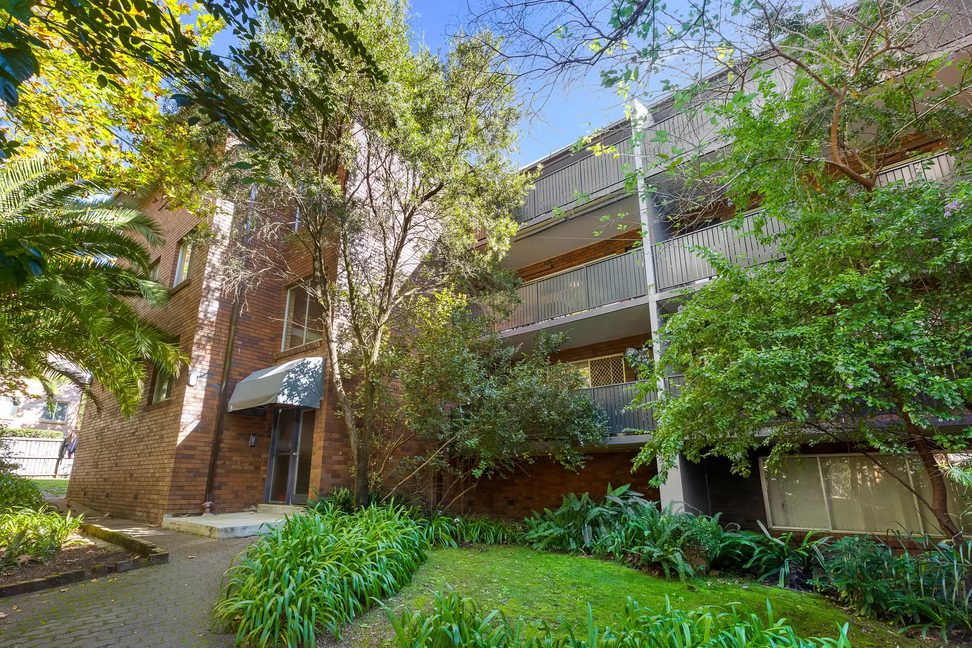 4/9A Cambridge Street, Gladesville Sold by Cassidy Real Estate - image 1