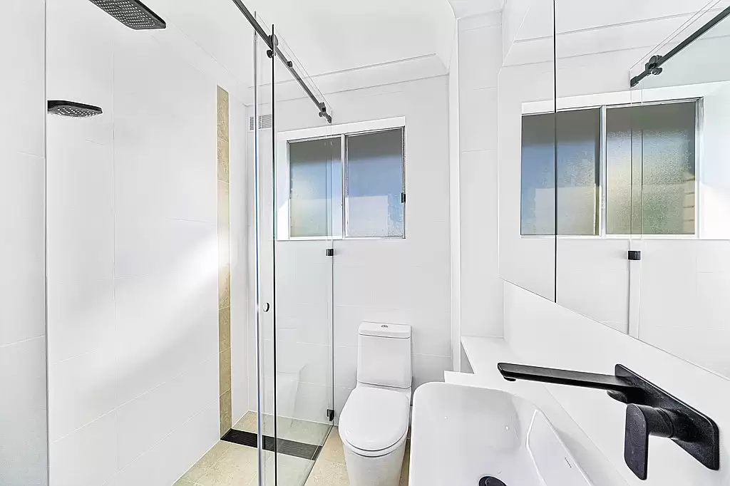 16/9A Cambridge Street, Gladesville For Lease by Cassidy Real Estate - image 1