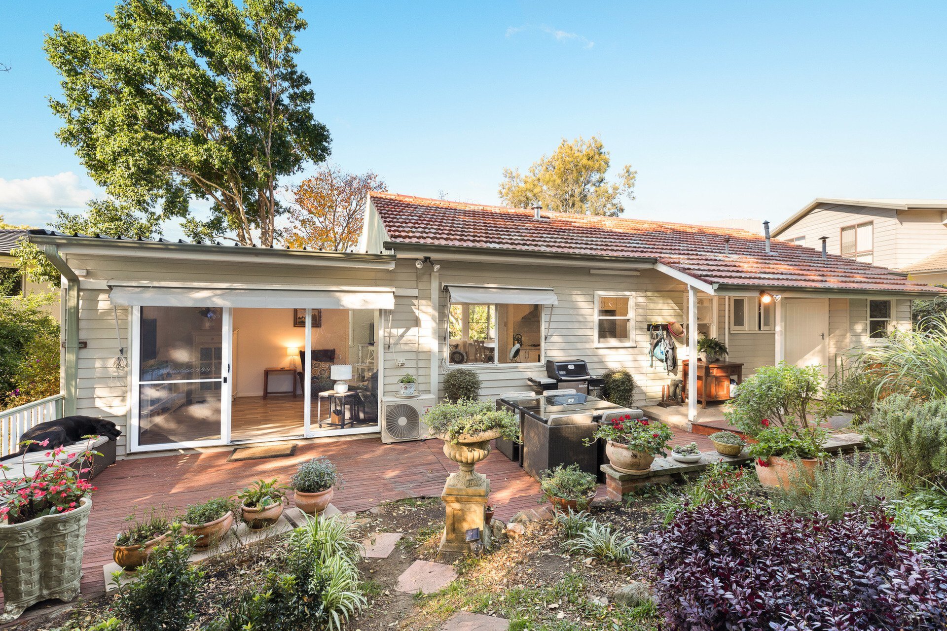 3 Bass Street, Putney Sold by Cassidy Real Estate - image 1