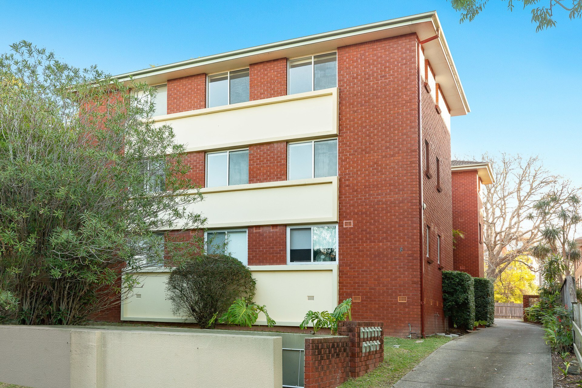 10/8 Harvard Street, Gladesville Sold by Cassidy Real Estate - image 1