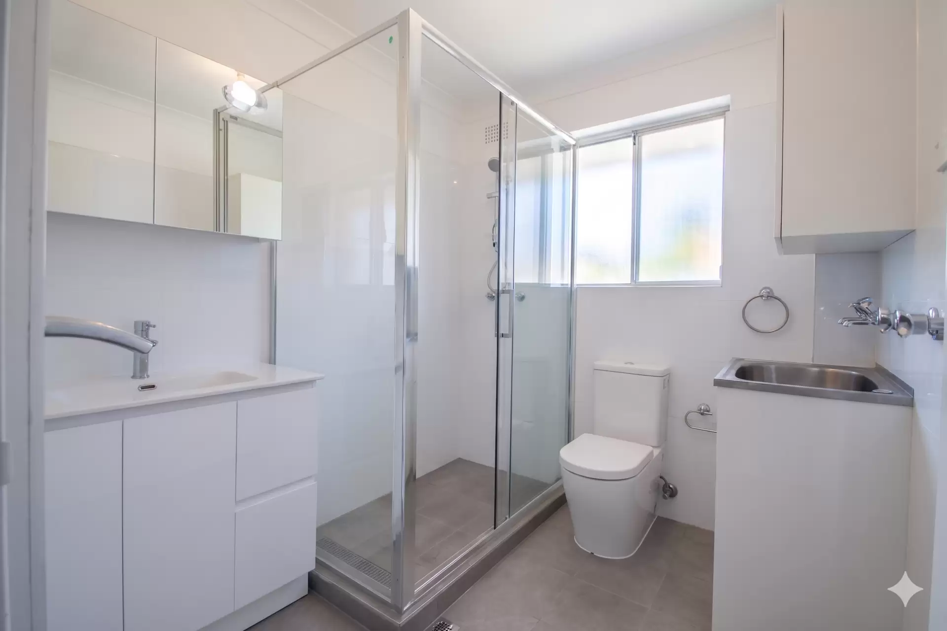 6/19 William Street, North Parramatta Leased by Cassidy Real Estate - image 1