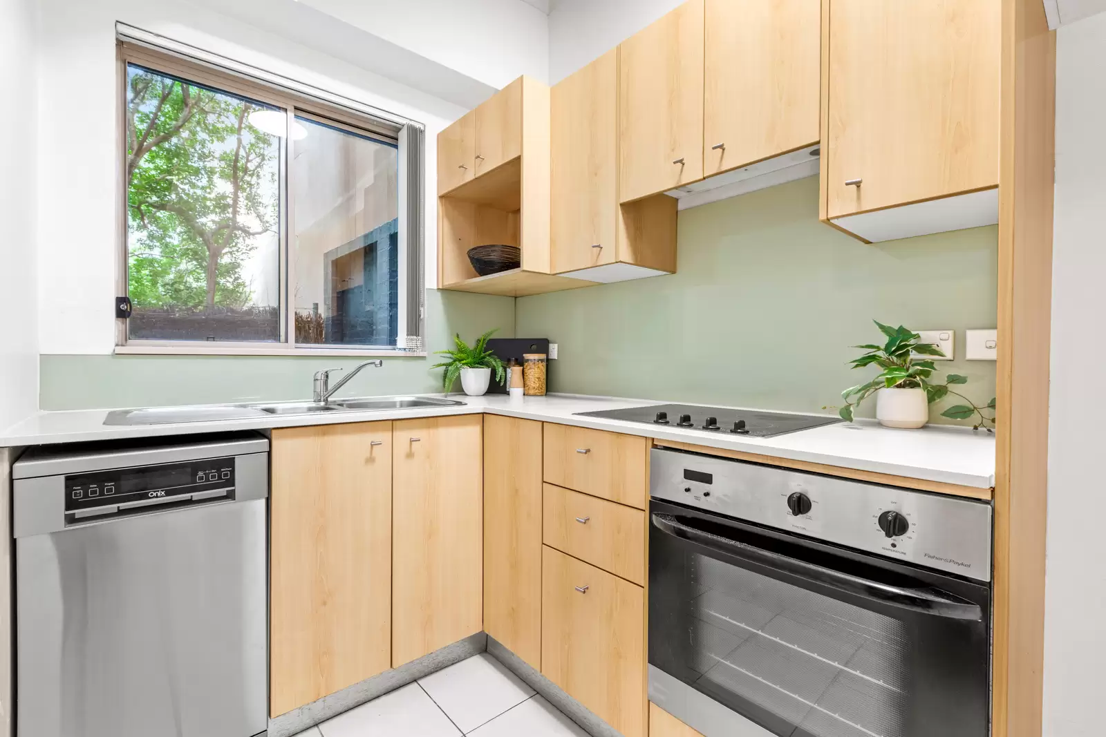 2/165 Victoria Road, Gladesville For Lease by Cassidy Real Estate - image 1