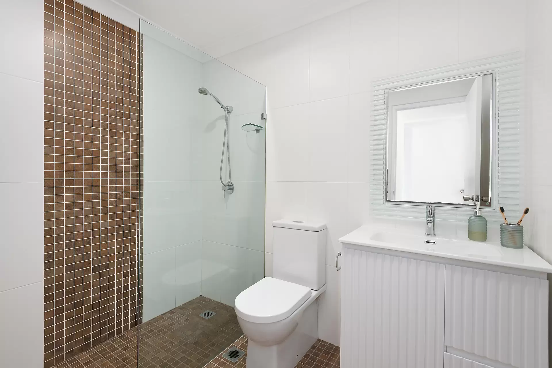 9/12 Small Street, Putney Auction by Cassidy Real Estate - image 1