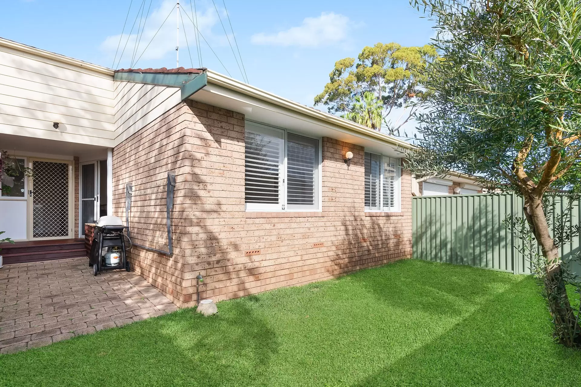 9/12 Small Street, Putney Auction by Cassidy Real Estate - image 1