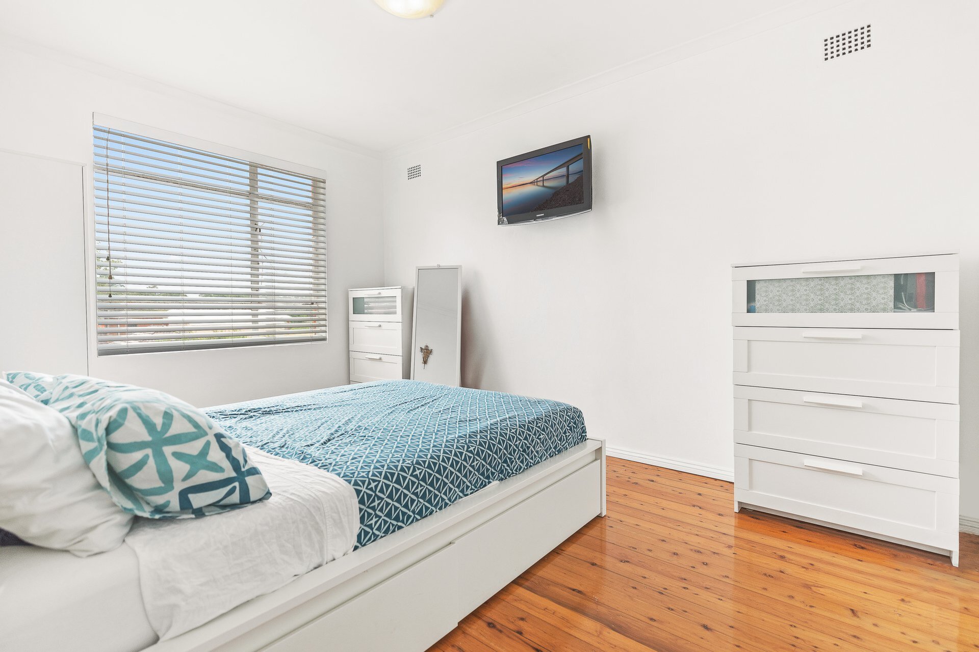 1/2 Harvard Street, Gladesville Sold by Cassidy Real Estate - image 1