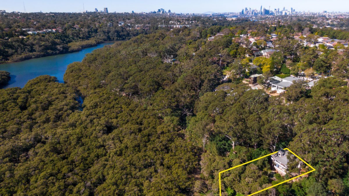 10 Pains Road, Hunters Hill Sold by Cassidy Real Estate - image 1