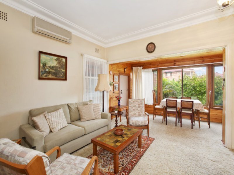 28 Gregory Street, Putney Sold by Cassidy Real Estate - image 1