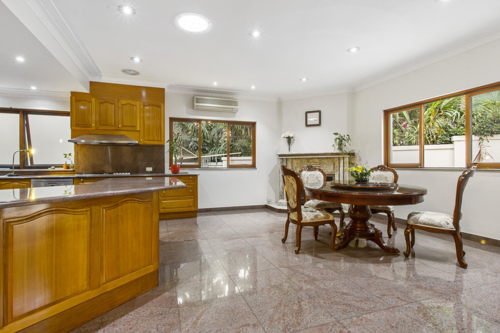 12 Beach Street, Tennyson Point Sold by Cassidy Real Estate - image 1