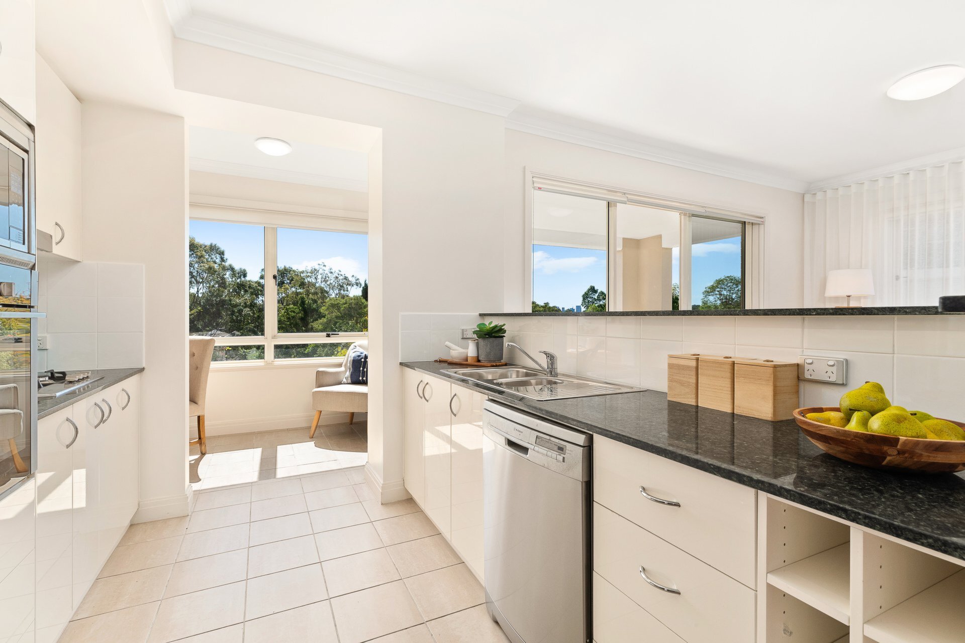 101/4 Karrabee Avenue, Huntleys Cove Sold by Cassidy Real Estate - image 1