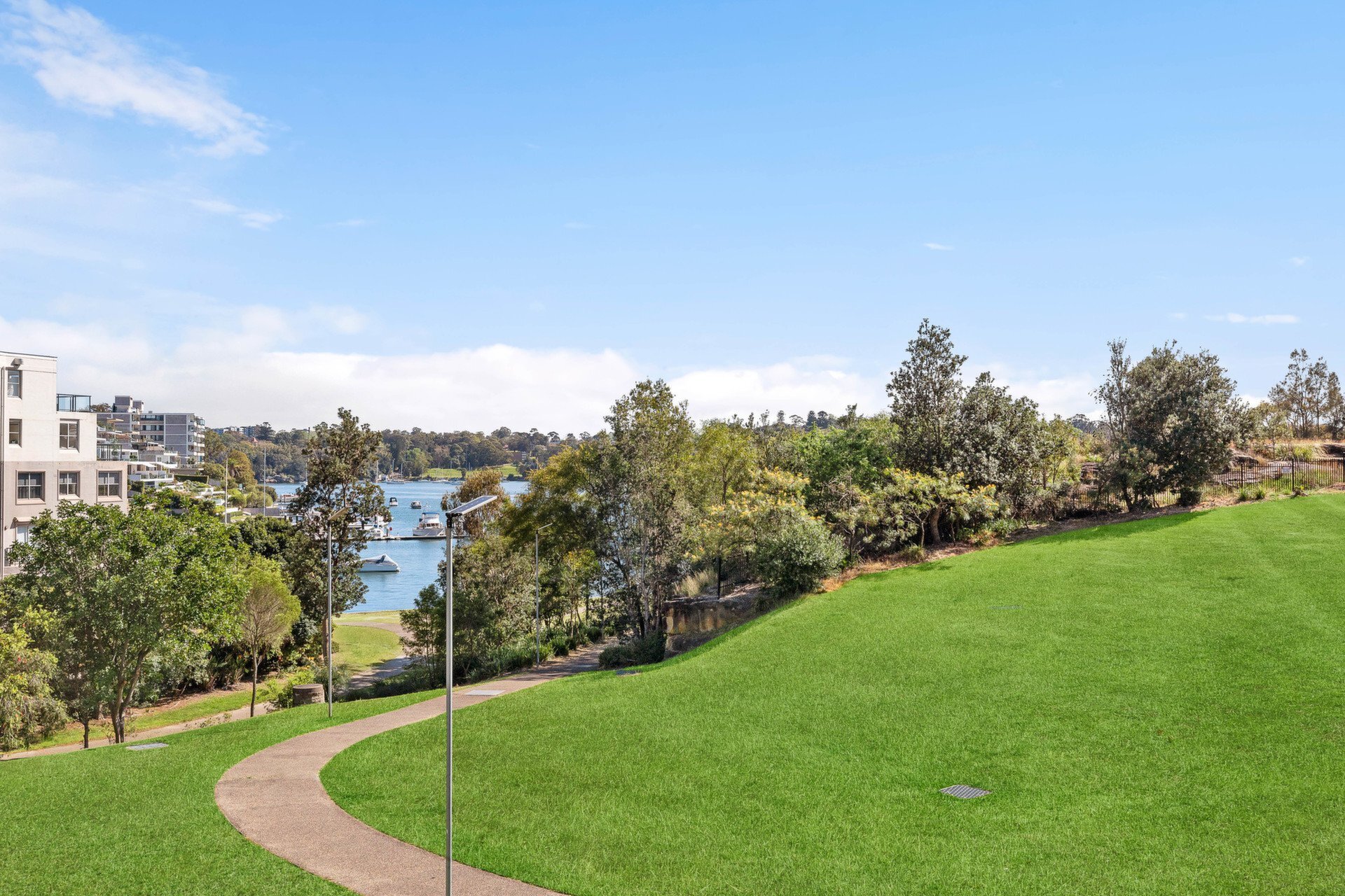 143/3 Manta Place, Chiswick Sold by Cassidy Real Estate - image 1