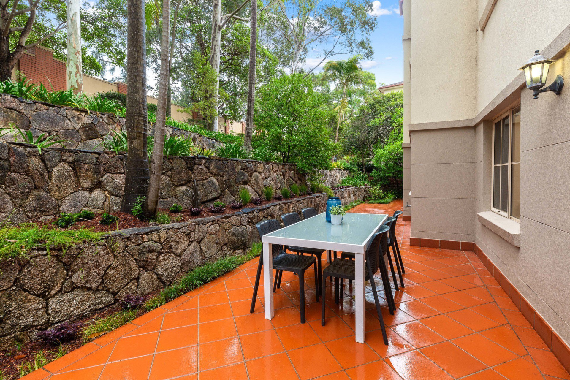 3/4 Mortimer Lewis Drive, Huntleys Cove Sold by Cassidy Real Estate - image 1