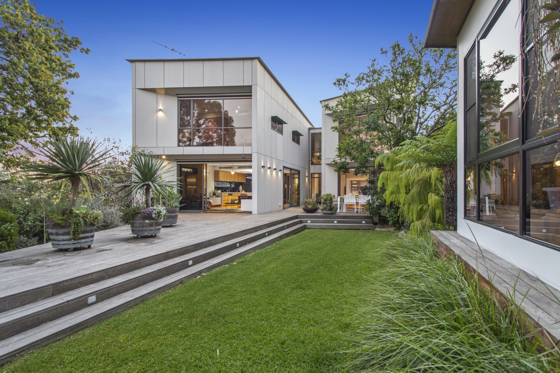 65 Waterview Street, Putney Sold by Cassidy Real Estate - image 1