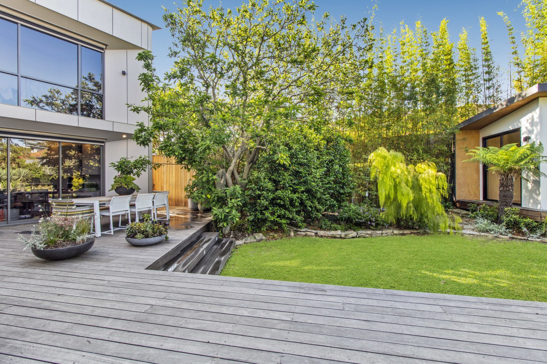 65 Waterview Street, Putney Sold by Cassidy Real Estate - image 1