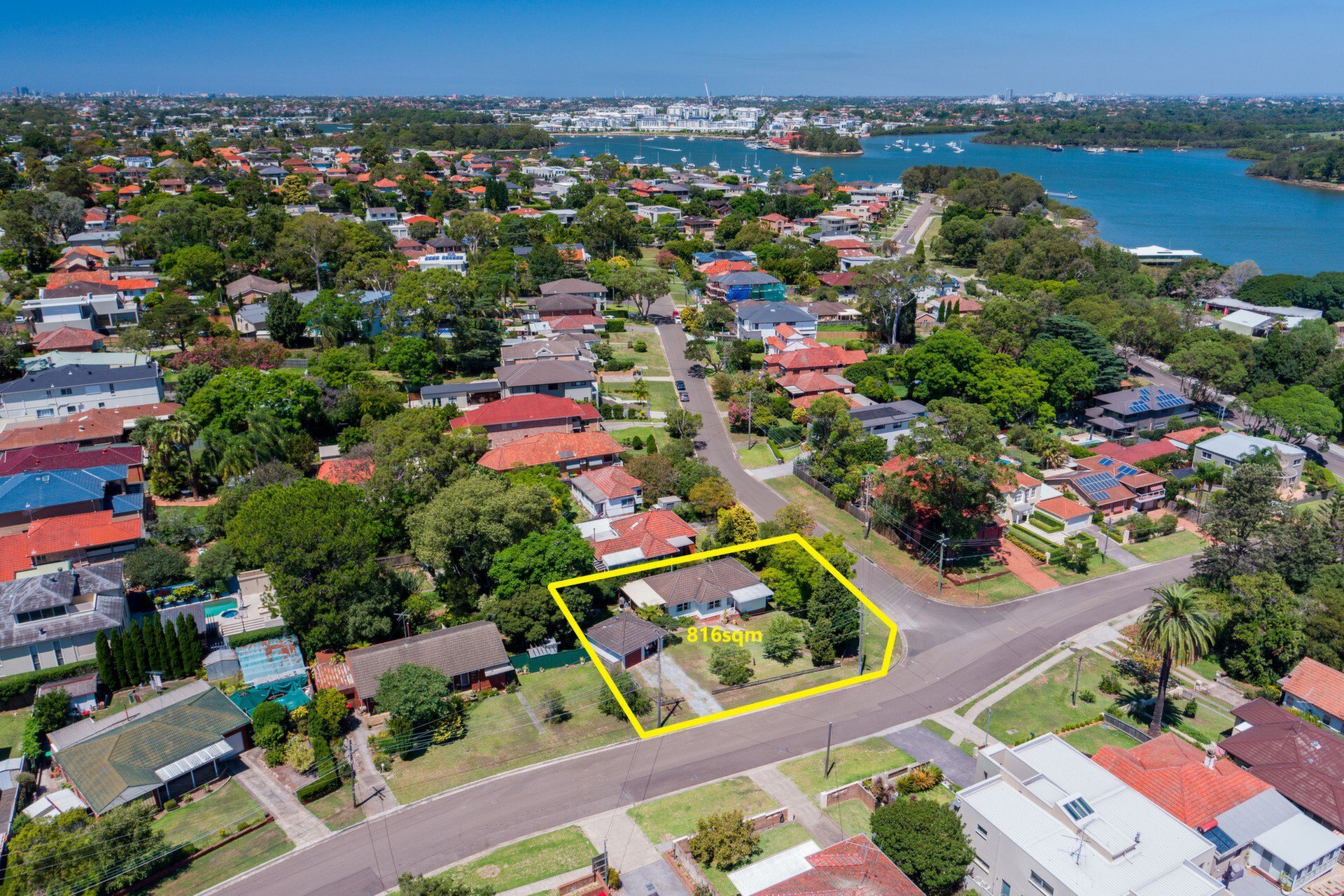 1 Watson Street, Putney Sold by Cassidy Real Estate - image 1