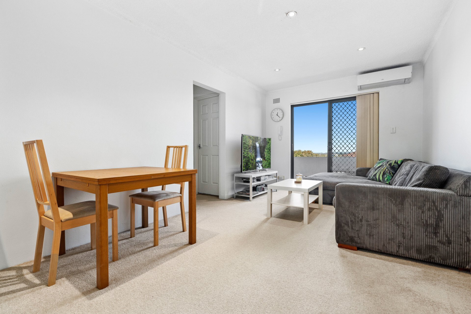 8/11 Linsley Street, Gladesville Sold by Cassidy Real Estate - image 1