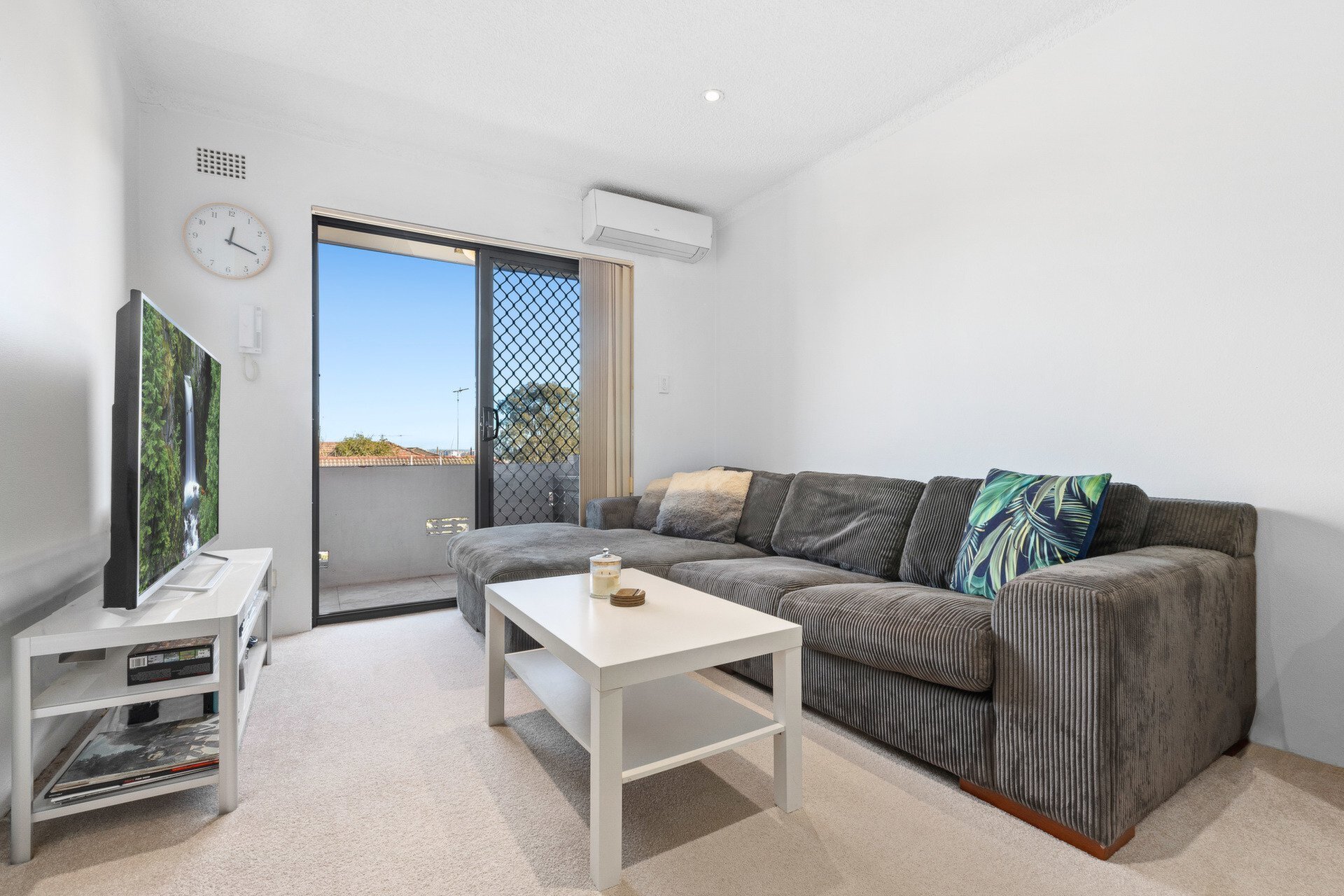 8/11 Linsley Street, Gladesville Sold by Cassidy Real Estate - image 1