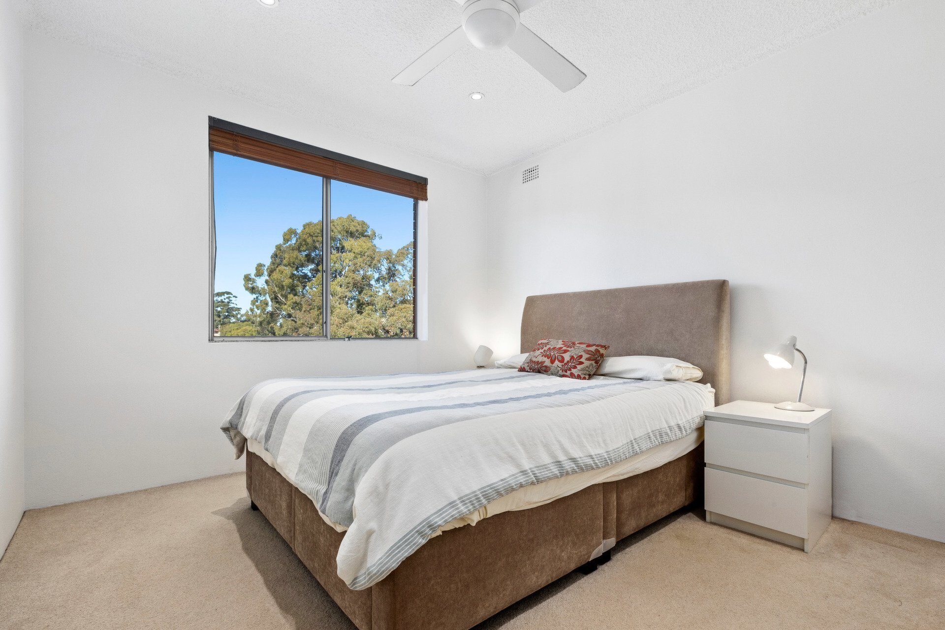 8/11 Linsley Street, Gladesville Sold by Cassidy Real Estate - image 1