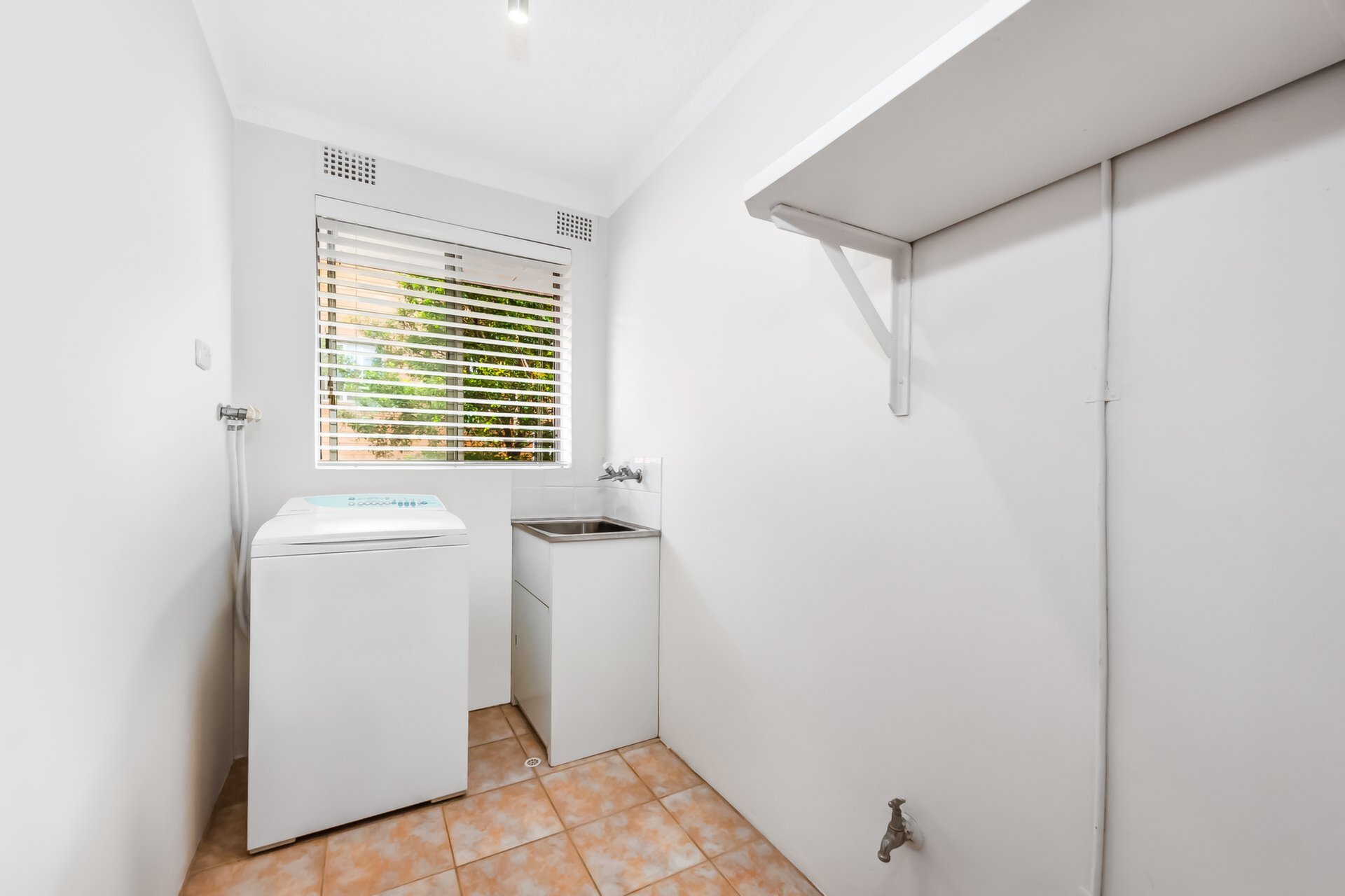 11/27 Cambridge Street, Gladesville Sold by Cassidy Real Estate - image 1