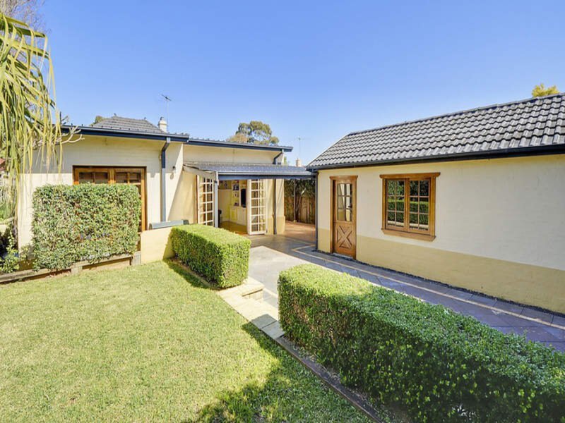 23 Small Street, Putney Sold by Cassidy Real Estate - image 1