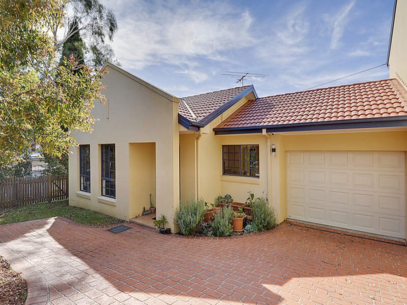 2/176 Morrison Road, Putney Sold by Cassidy Real Estate - image 1