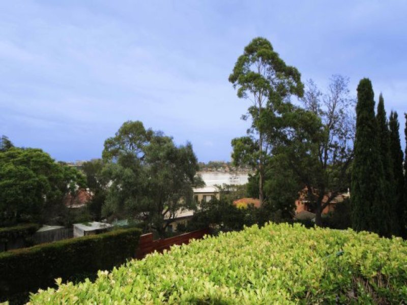 159 Charles Street, Putney Sold by Cassidy Real Estate - image 1