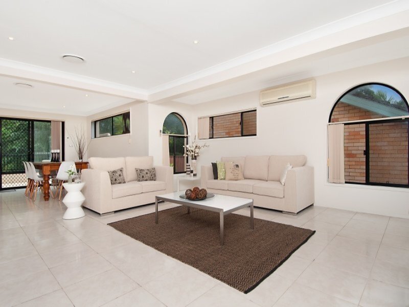 28 Parry Street, Putney Sold by Cassidy Real Estate - image 1