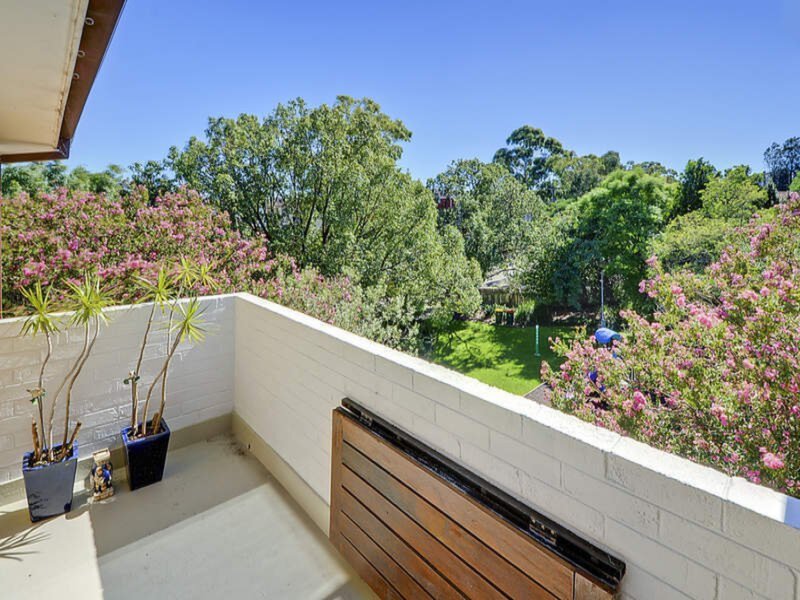 12/2 Meriton Street, Gladesville Sold by Cassidy Real Estate - image 1